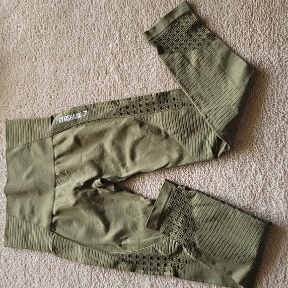 Gymshark Pants - Gymshark Olive Green Cropped Leggings Size Medium